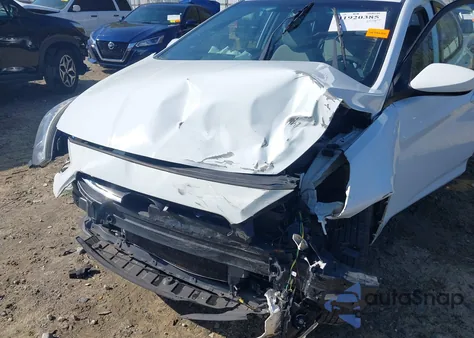 2015 Hyundai Accent Gls z USA, uszkodzony, nr VIN KMHCT4AE7FU877796